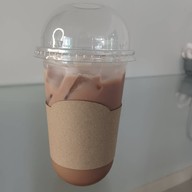 ลูกชิ้นทอดกะเตี๋ยว X ตลาดไท 1