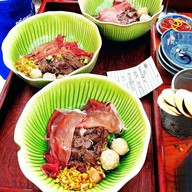 ข้าวขาหมู แวะกำโล๊ะ สาขาลำปาง
