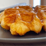 Vanille cafe & bakery แยกวัดหนองบัว