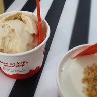 Fine Of Course l ice cream ท่าเตียน