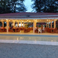 ครัวจอมพล โรงแรมทหาร เพชรบุรี