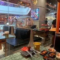 Nice Two Meat U Zpell @Future Park Rangsit