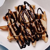 วาฟเฟิล By N2M ลาบลองกอย