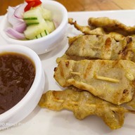 ตำเหลาน้องแพรว