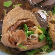 กานต์เป็ดตุ๋น หัวหิน