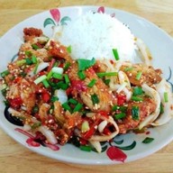 ข้าวหมูทอดเดลิเวอรี่ เจริญกรุง 107 ตรงข้ามอเมซอน