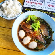 เมนูของร้าน ก๋วยเตี๋ยววัดดงมูลเหล็ก168(ราชบุรี) ร้านก๋วยเตี๋ยววัดดงมูลเหล็ก168