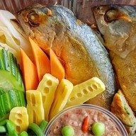 ครัวภูภิรมย์ ภูภิรมย์ 1
