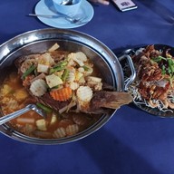 เมนูของร้าน หว่องริมน่าน ราชาปลาแม่น้ำ
