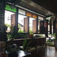 บรรยากาศ ร้านเนื้อตุ๋น-รสเยี่ยม(แยกวุ่นวาย)