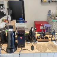 Glad slowbar . heartmadebakery Flair 58 / Specialty Coffee / Tokyo Rollster