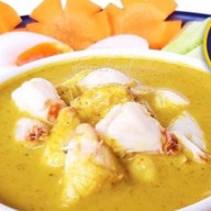 สุวรรณขนมจีนน้ำยาปู