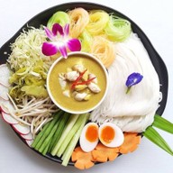 สุวรรณขนมจีนน้ำยาปู