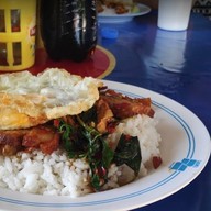 ร้านอาหารครัวป้าเสริม