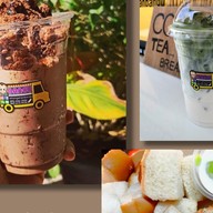 ของหวานบ้านกู ข้าวกระเพรา ข้าวไข่ข้น กาแฟสด ขนมจีบ ซาลาเปา Foodtruck