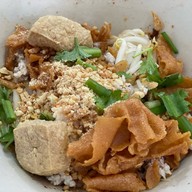 เก้าเย็นตาโฟ