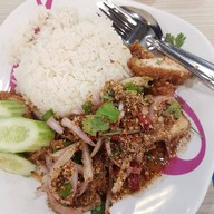เมนูของร้าน เตี๋ยว มัน ไก่