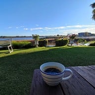 อุทัยริเวอร์เลค รีสอร์ต