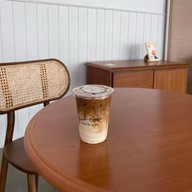 S Coffee Showroom & Cafe ถ.กัลปพฤกษ์