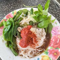 เมนูของร้าน น้ำพริกสามสาวตลาดสินทรัพย์ปทุม