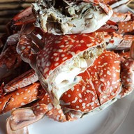 เมนูของร้าน โอ้โห ปูอร่อย ชุมชนประมงบ้านแหลมผักเบี้ย