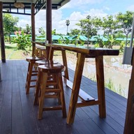 บรรยากาศ กลางสวนคาเฟ่ ปรีชาคาเฟ่
