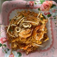 ผัดไท-หอยทอดหน้าธนาคาร TMB พันท้ายนรสิงห์