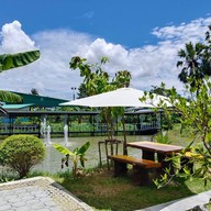 บรรยากาศ กลางสวนคาเฟ่ ปรีชาคาเฟ่