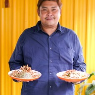 เมนูของร้าน ยำมะหมิว ยำมะม่วงรสเด็ด เมืองเอกม.รังสิต (สาขาแม่)