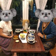 ดิ แอนธีค ริเวอร์ไซด์