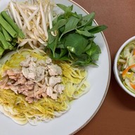 ขนมจีนน้ำยาปู by ลูกปลาทอง