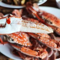 เมนูของร้าน โอ้โห ปูอร่อย ชุมชนประมงบ้านแหลมผักเบี้ย