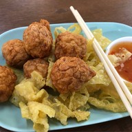 เมนูของร้าน โอว ก๋วยเตี๋ยวพริกสด ซ.มัยลาภ(ย้ายจาก สุคนธสวัสดิ์)