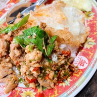 อ้วน โภชนา (อ้วนข้าวต้มกุ๊ย)