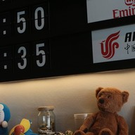 บรรยากาศ Hangar 33