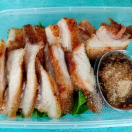 ส้มตำ ยำแซ่บ แม่ประนอม ไอยรา 15