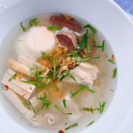 เมนูของร้าน ก๋วยจั๊บอุบลน้ำใส(เจ้าเก่า)