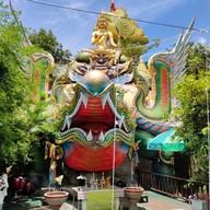 บรรยากาศ วัดถ้ำผาแด่น