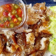 น้องสลิด คิทเช่น เสนาเวล่า