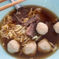 ก๋วยเตี๋ยวโกเสี่ยง