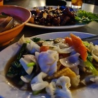 Wonderland Food Store