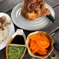 สวนอาหารและบ่อตกปลา ตวัดเบ็ด