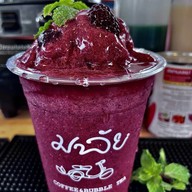 มาลัย  Coffee&Bubble tea กระโทกโชคชัย