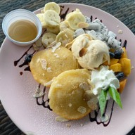 กินลม ชมนา