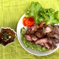 เมนูของร้าน ร้านหมูย่าง นํ้าจิ้มแจ่ว ครัวคุณเขม