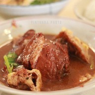 ตุ๊ต๊ะ บะกุ๊ดเต๋