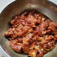 ร้านหมูย่าง นํ้าจิ้มแจ่ว ครัวคุณเขม