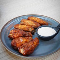 premium craft pizza บางนา