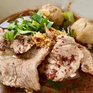 ก๋วยเตี๋ยวหมูน้ำตก ครัวบ้านอาม่า @ บางบอน บางบอน