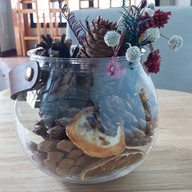 The parlor Coffee'n Eatery